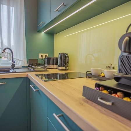 Viktoria Apartman Дьюла Экстерьер фото