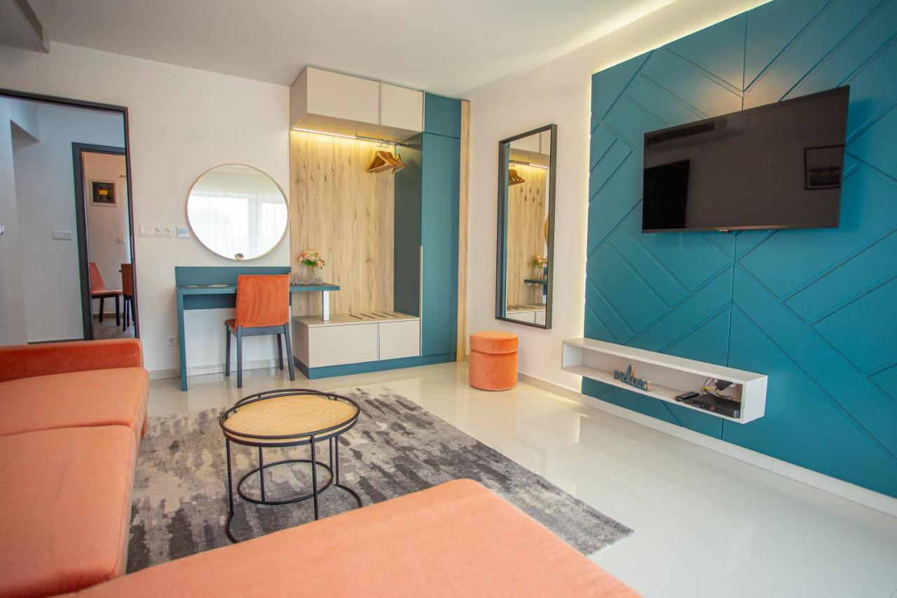 Viktoria Apartman Дьюла Экстерьер фото